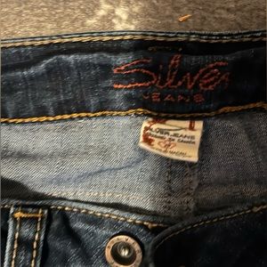 Silver brand jeans. Size 29. Boot cut, dark wash.